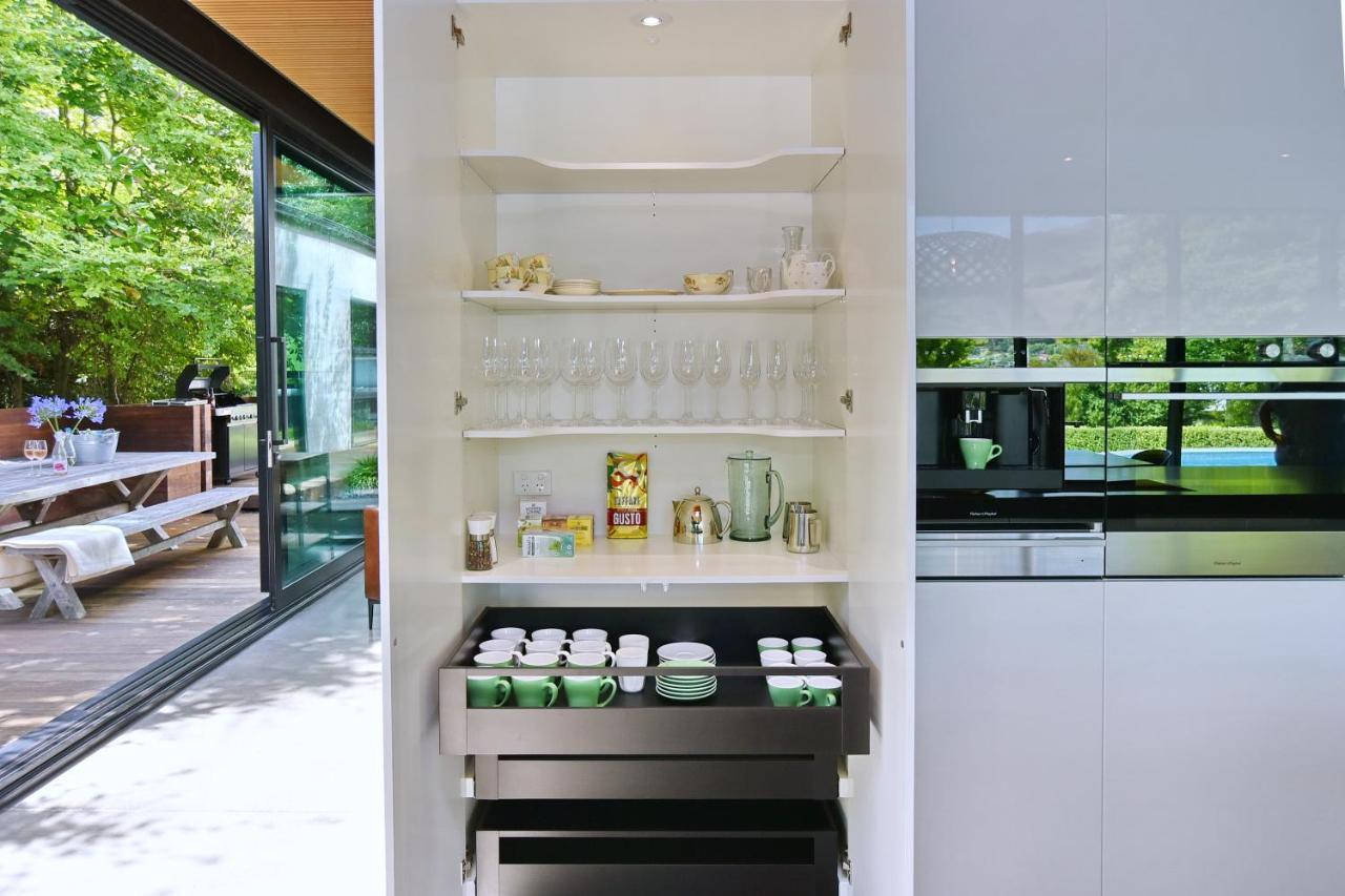 Bridle Path Retreat - Christchurch Holiday Homes מראה חיצוני תמונה